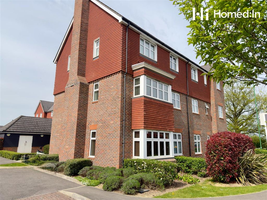 Property photo 2 of 19 Ezy Watermark_18-04-2026_05-47-31-2610Pm.Jpeg