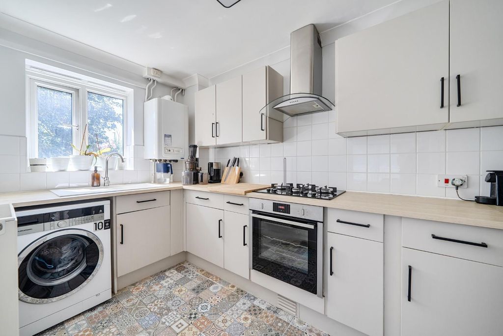 Property photo 2 of 15 1486242-7-6A4685d1B61d6.Jpg