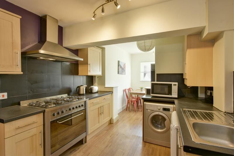 Property photo 2 of 7 Photo 1