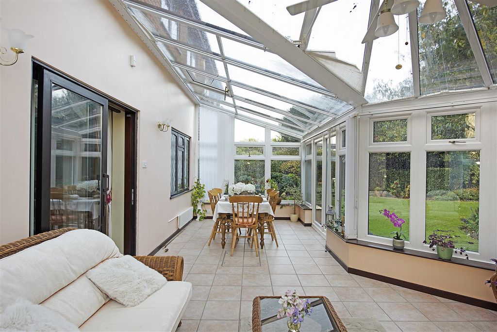 Property photo 2 of 39 Kenstone Ph22.Jpg