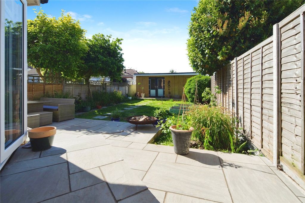 Property photo 1 of 12 Picture No. 30