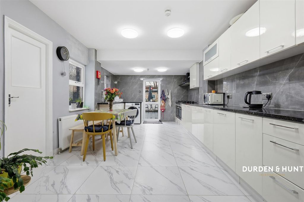 Property photo 3 of 9 St. Mary's Road