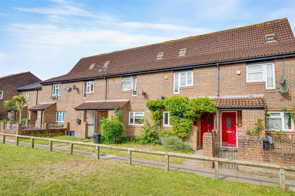 Property photo 1 of 10 03-4A8386548-Gp-Mb H