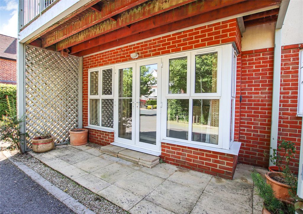 Property photo 1 of 12 Picture No. 22