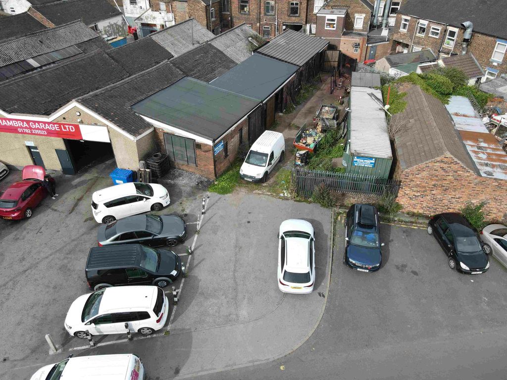 Property photo 3 of 18 Dji_0266.Jpg