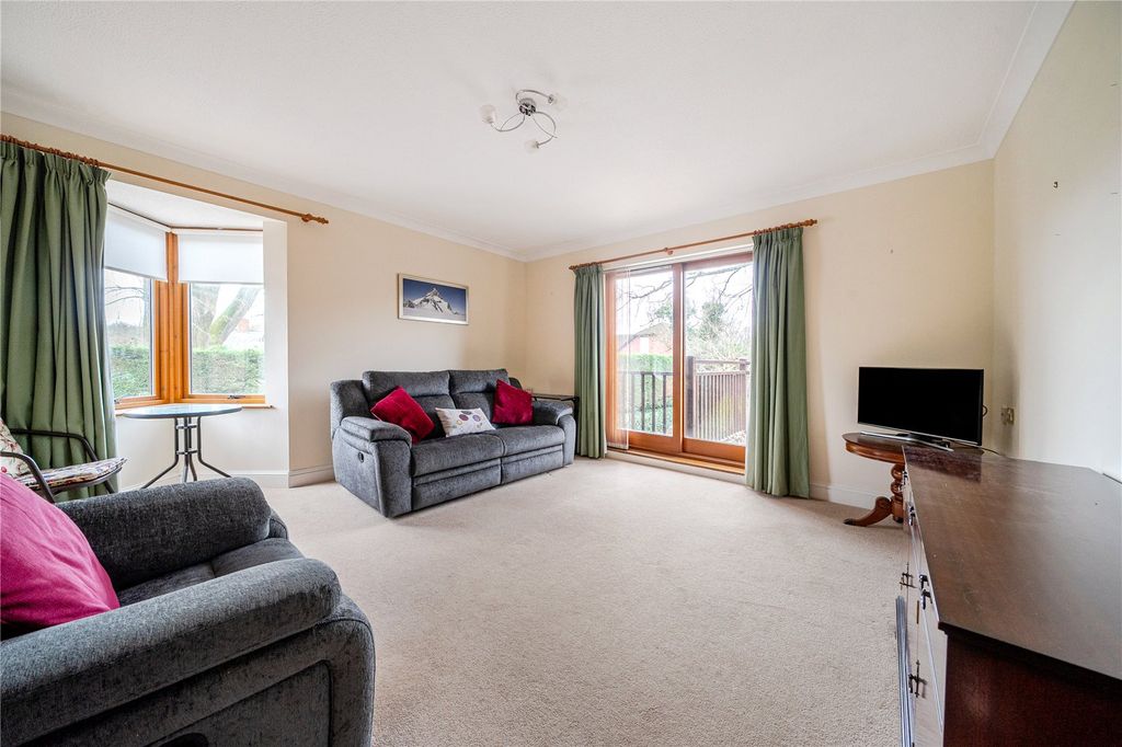 Property photo 2 of 15 Picture No. 03