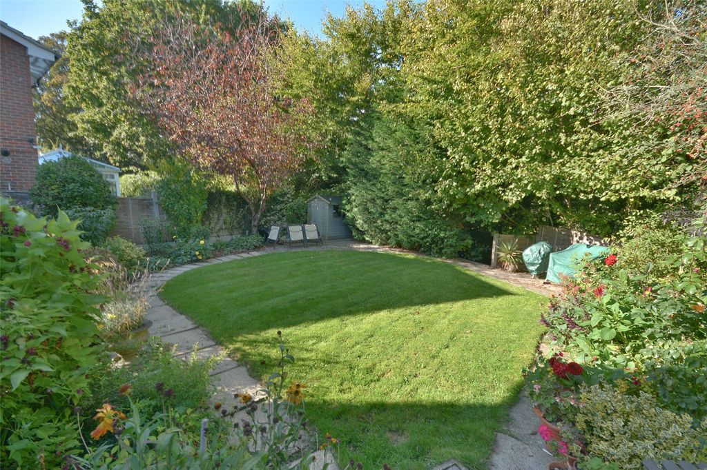 Property photo 3 of 30 Picture No. 34