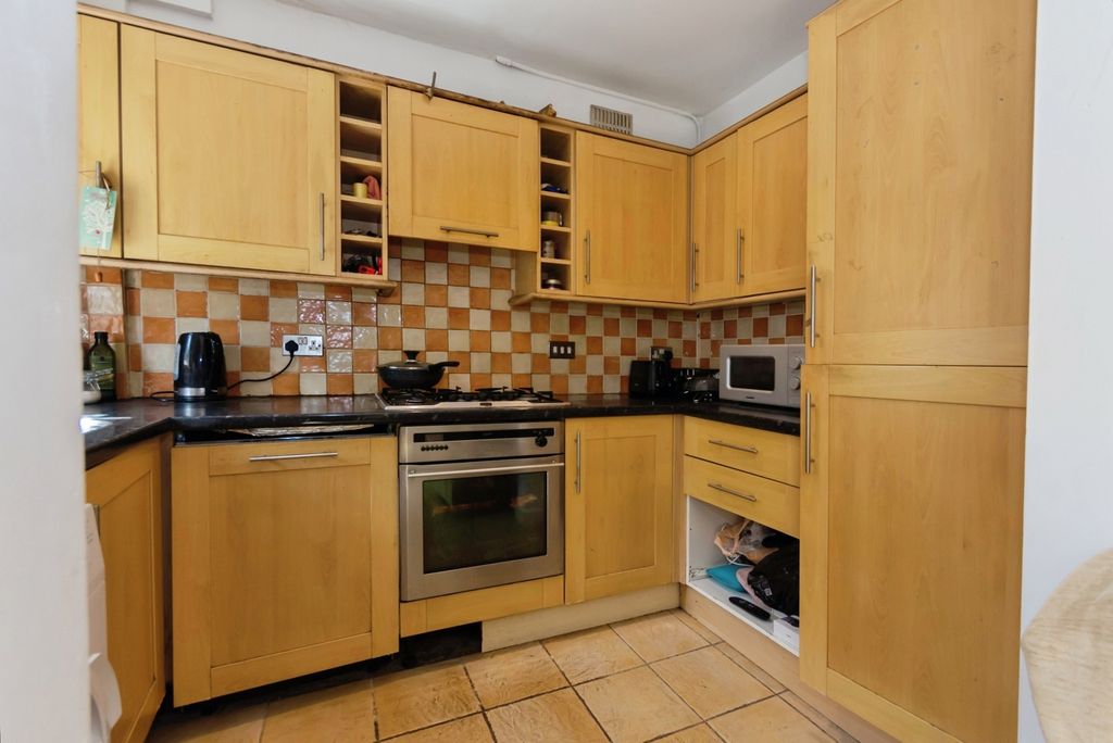 Property photo 2 of 13 Pbox-Img.Jpg