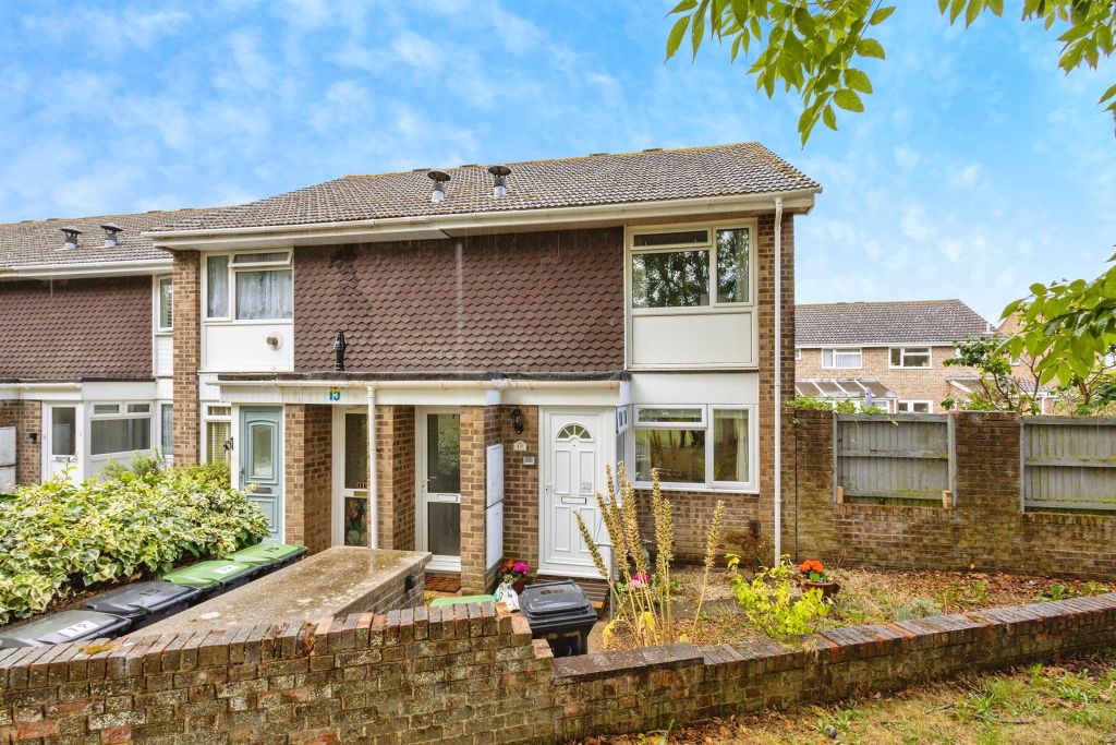 Property photo 1 of 17