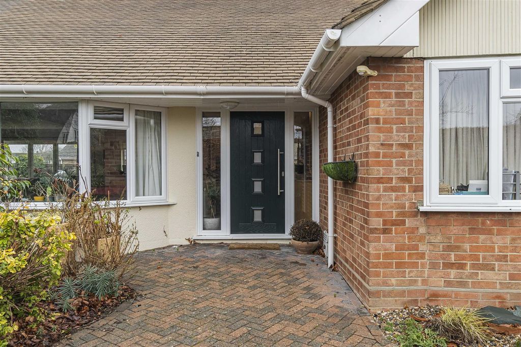 Property photo 3 of 24 2_71681.Jpg