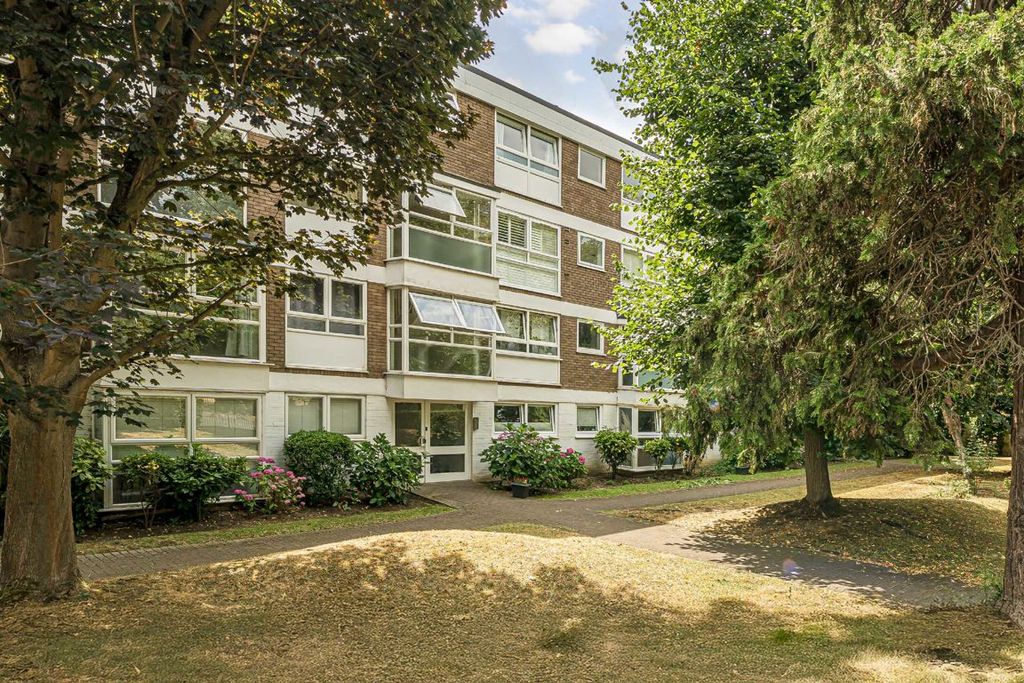 Property photo 1 of 6