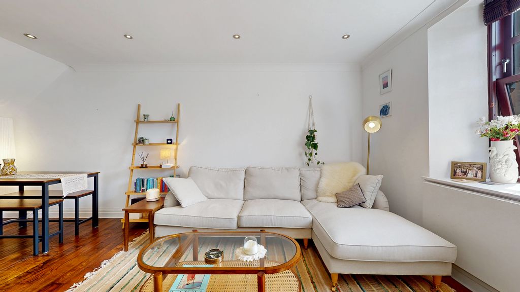 Property photo 3 of 35 27-Print-35 Lynedoch Street Flat 9_43