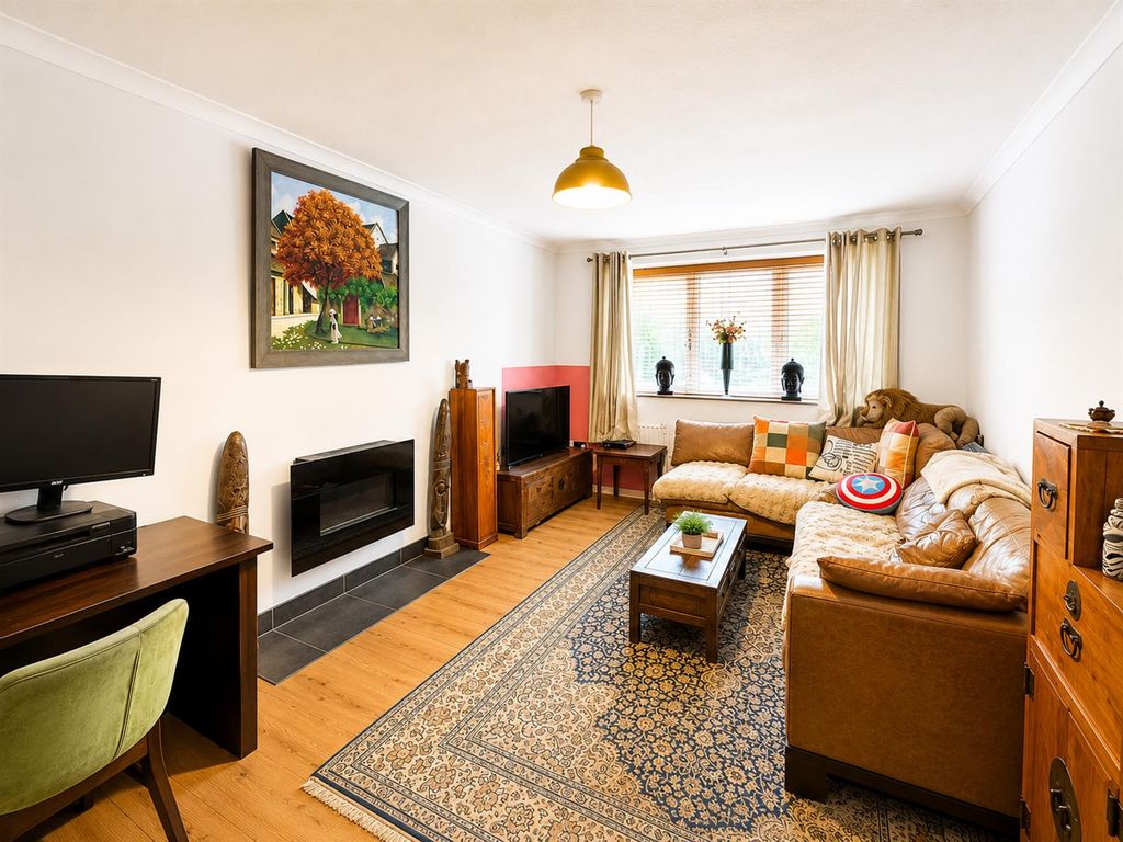 Property photo 3 of 12 50.Png