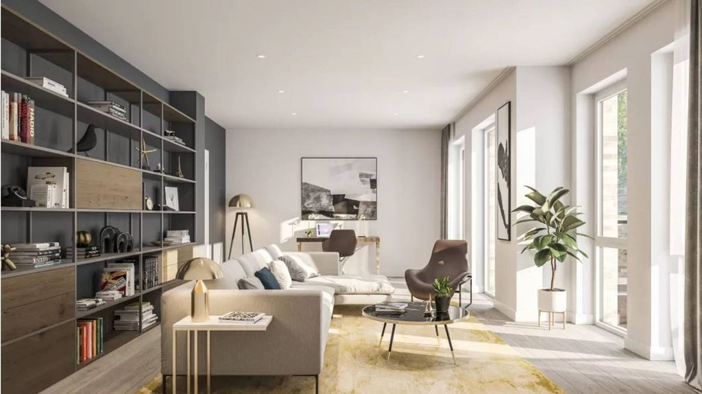 Property photo 3 of 15