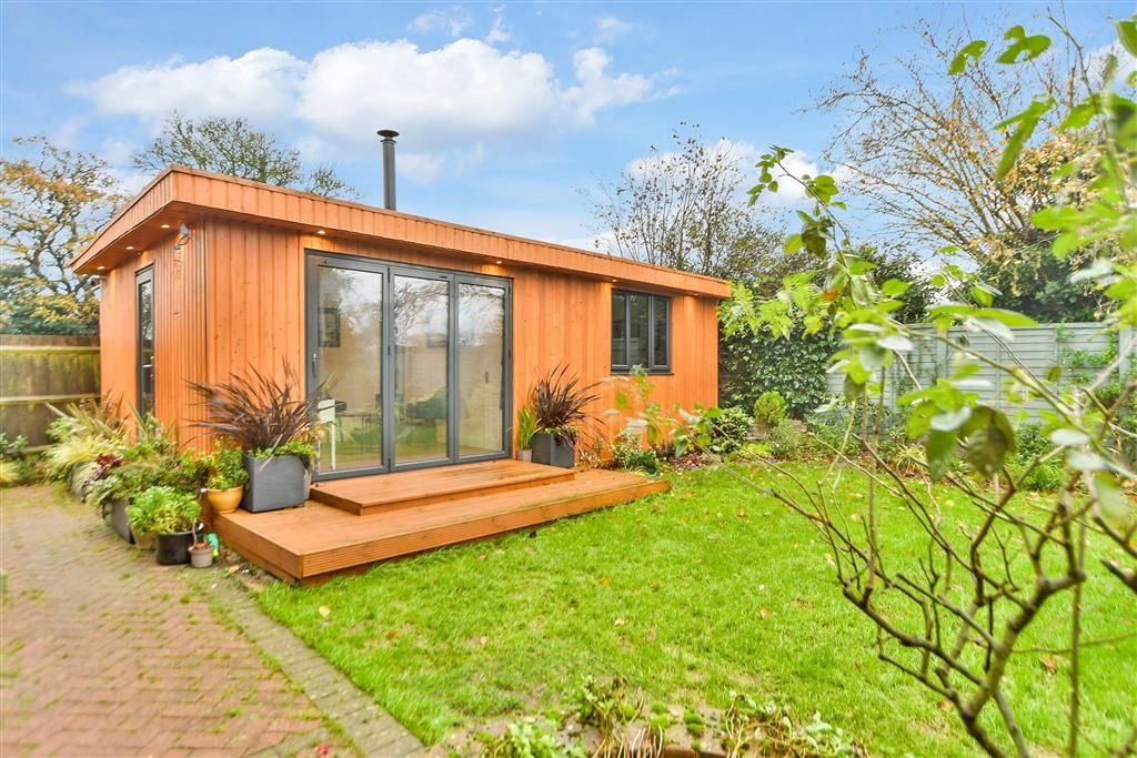 Property photo 3 of 14 Workshop/Outbuildings
