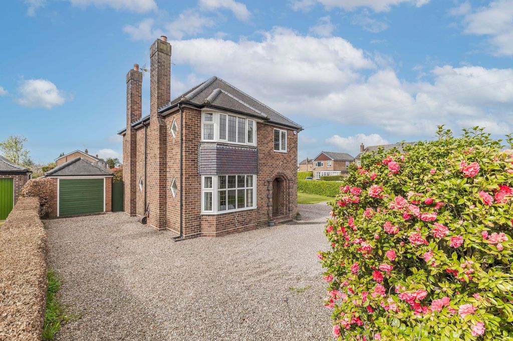 Property photo 1 of 29
