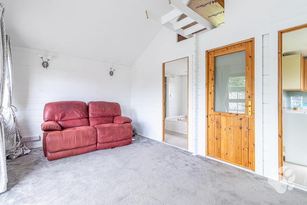 Property photo 2 of 9 Annexe - Living Room