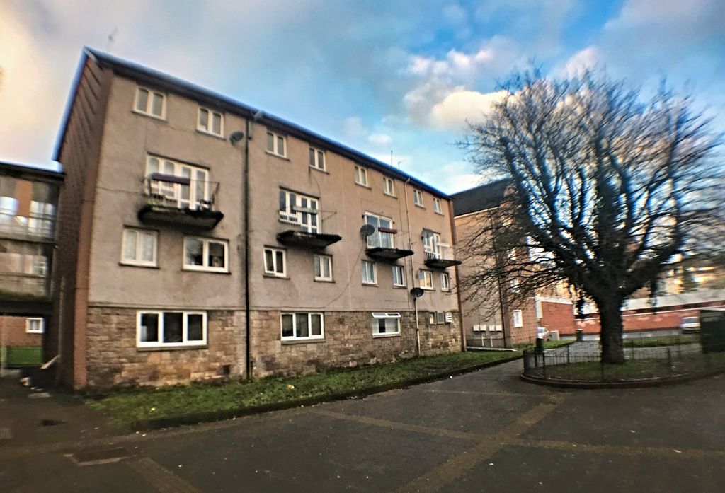 Property photo 1 of 16 Photo 1