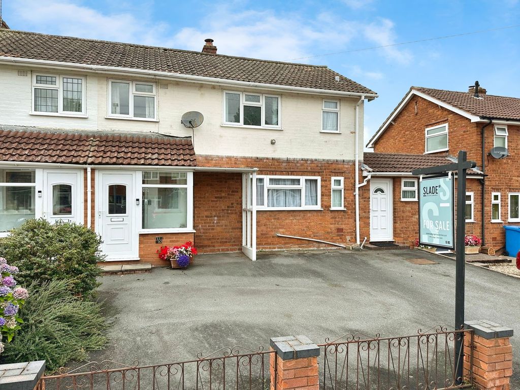 Property photo 2 of 21