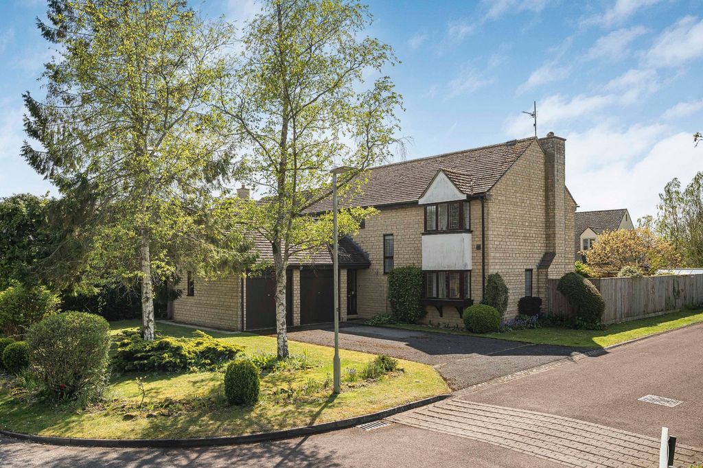 Property photo 1 of 17 Picture No. 37