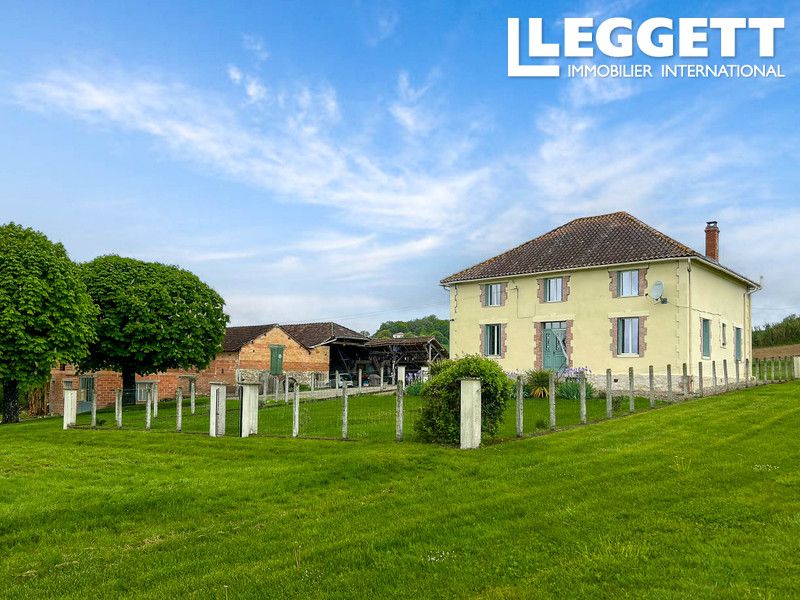 Property photo 2 of 10