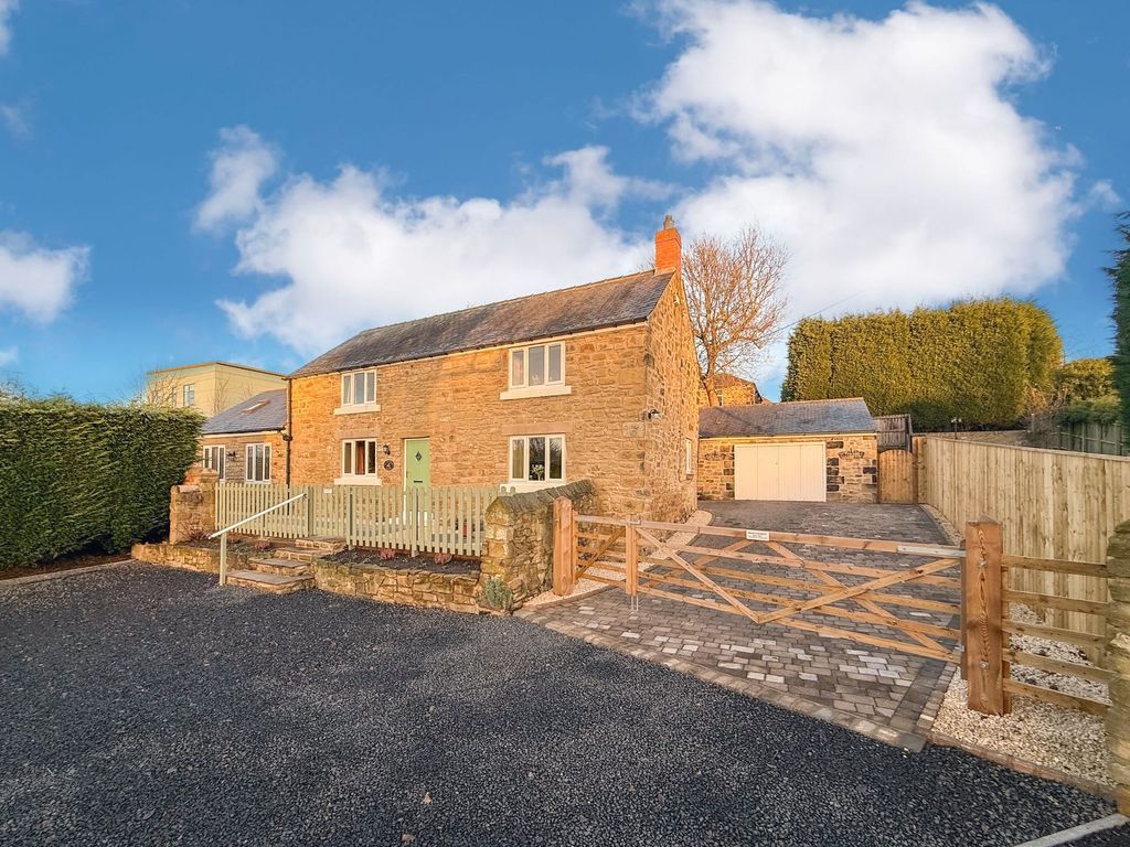 Property photo 1 of 15 External