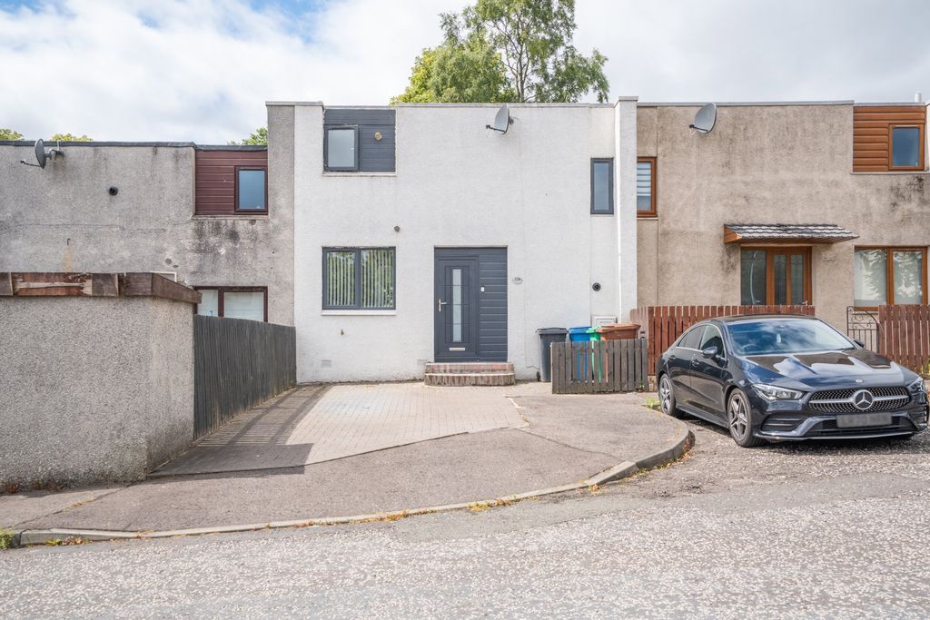 Property photo 1 of 22