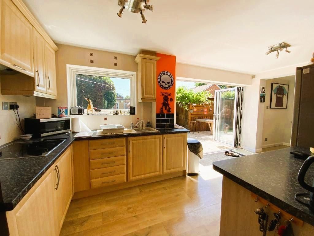 Property photo 2 of 20 Kitchen 23'4 x 8'3