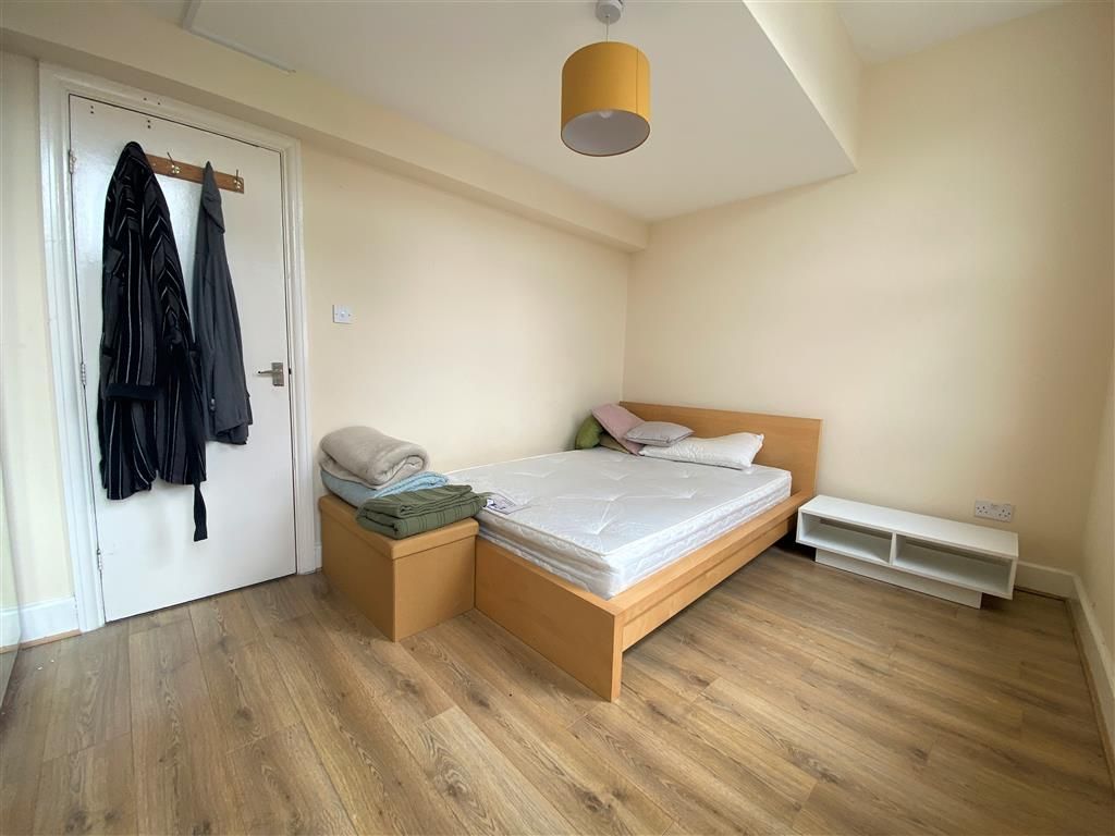Property photo 1 of 11 Image