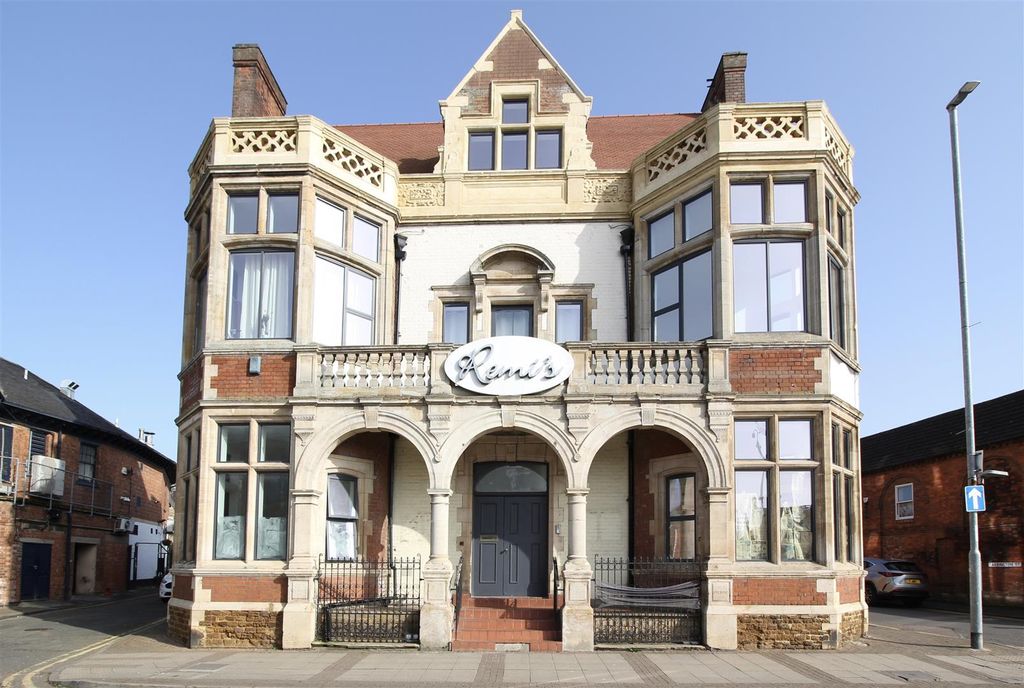 Property photo 1 of 8 Image00001.Jpeg