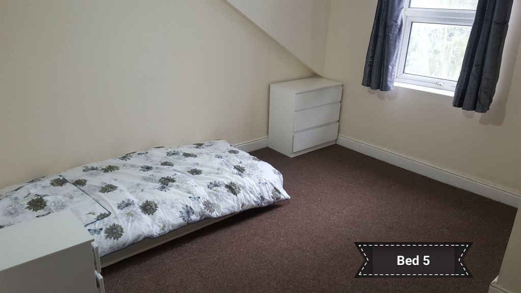 Property photo 1 of 5