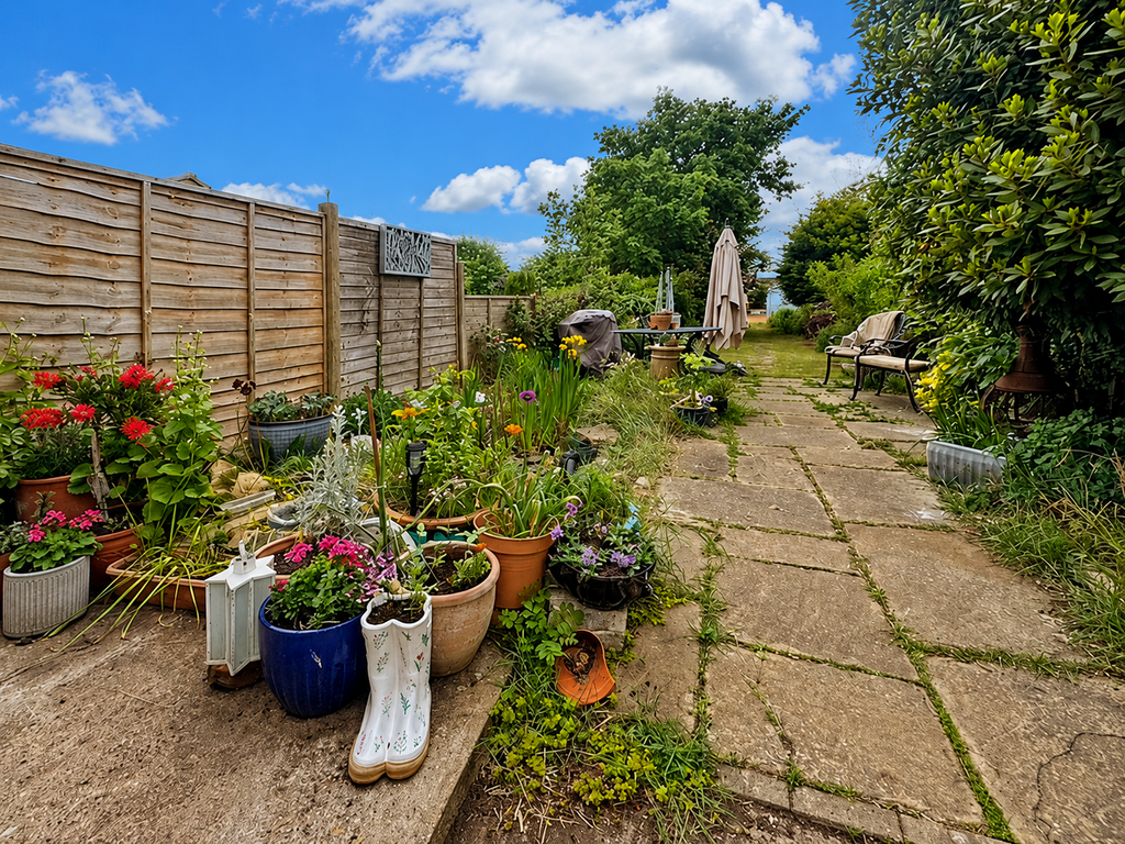 Property photo 2 of 23 1