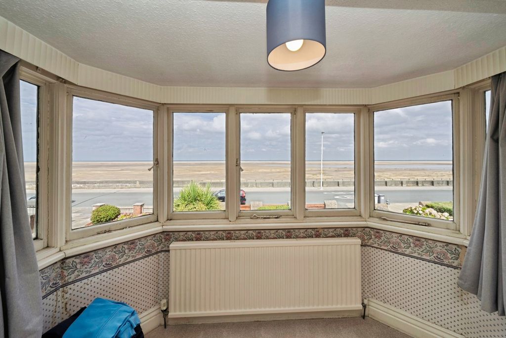 Property photo 1 of 24 Pbox-Img.Jpg