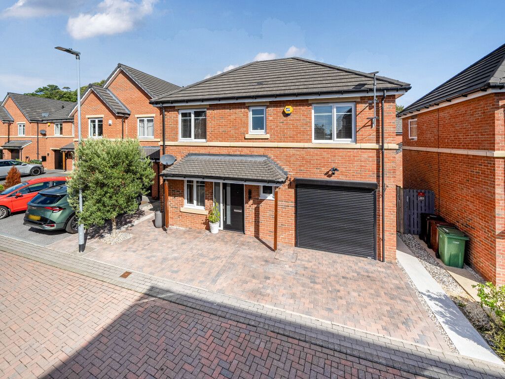 Property photo 1 of 26 1345741-1-68B023c...