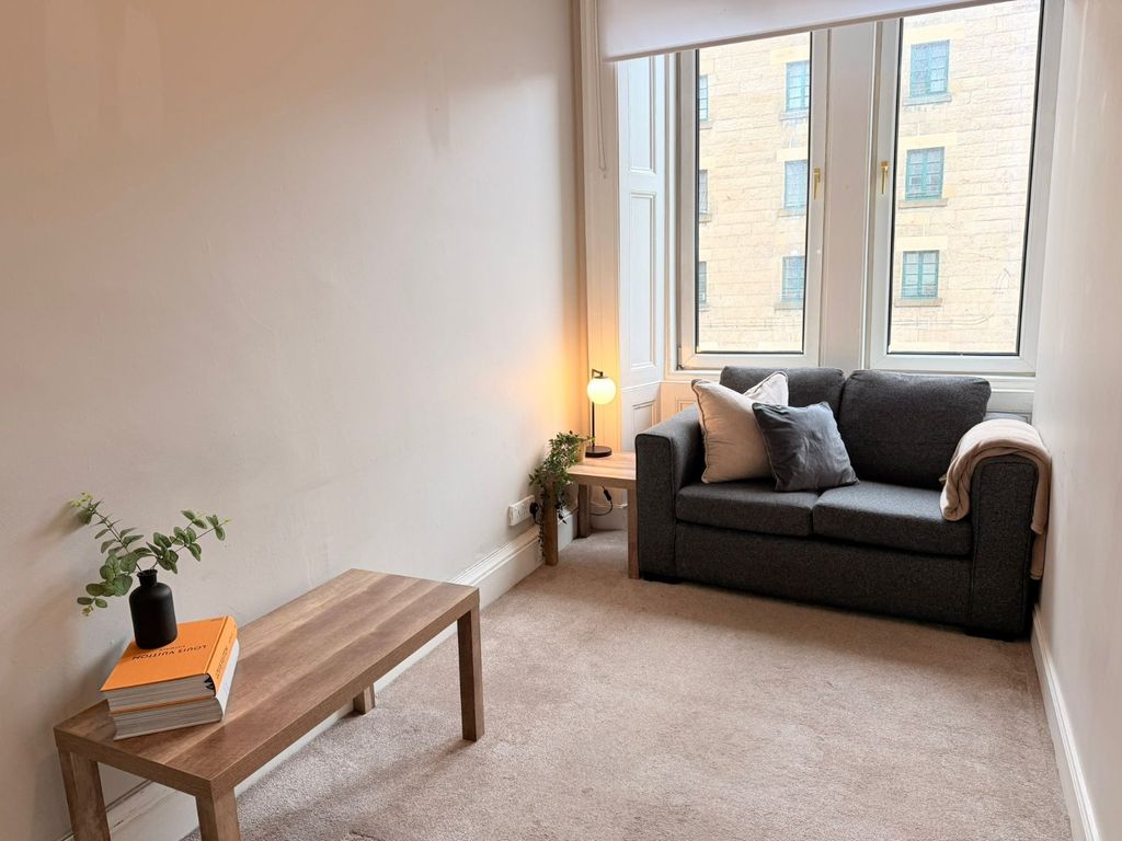 Property photo 1 of 8 Photo 1