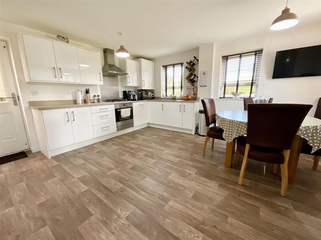 Property photo 2 of 13 Img_0778.Jpeg