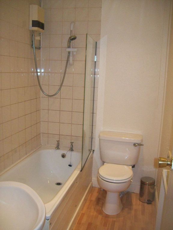 Property photo 2 of 5
