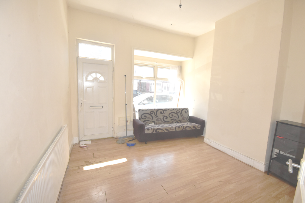 Property photo 2 of 6