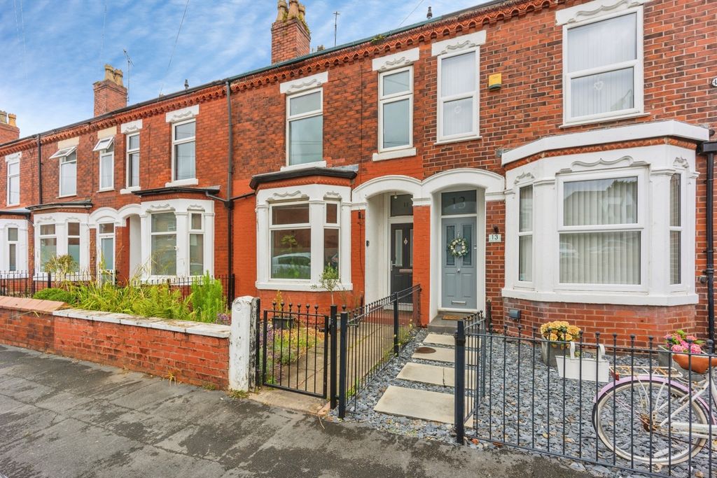 Property photo 1 of 18 Pbox-Img.Jpg