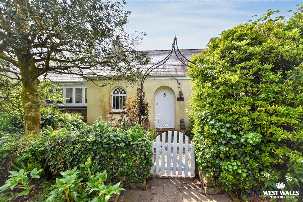 Property photo 1 of 26 26 (8).Jpg