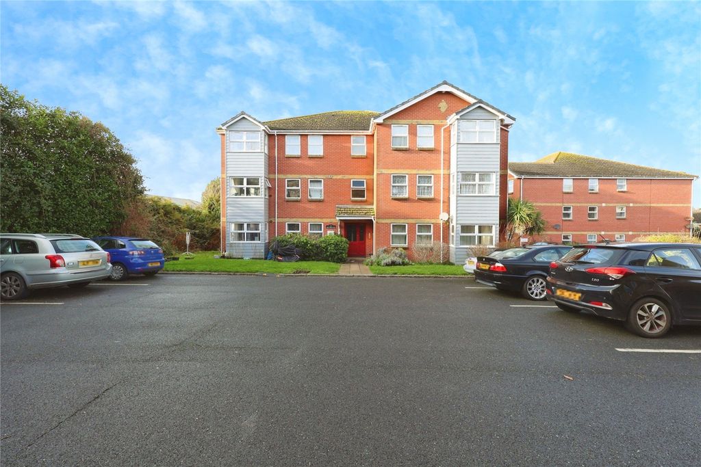 Property photo 1 of 8 Picture No. 13