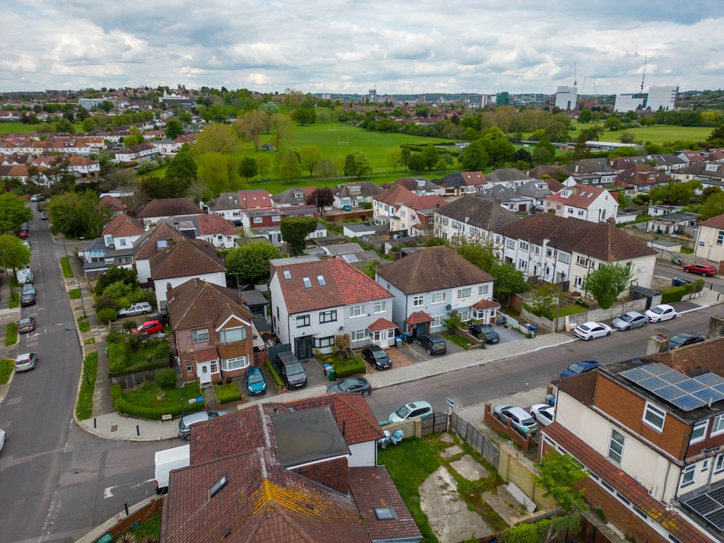 Property photo 2 of 17 Dji_0209