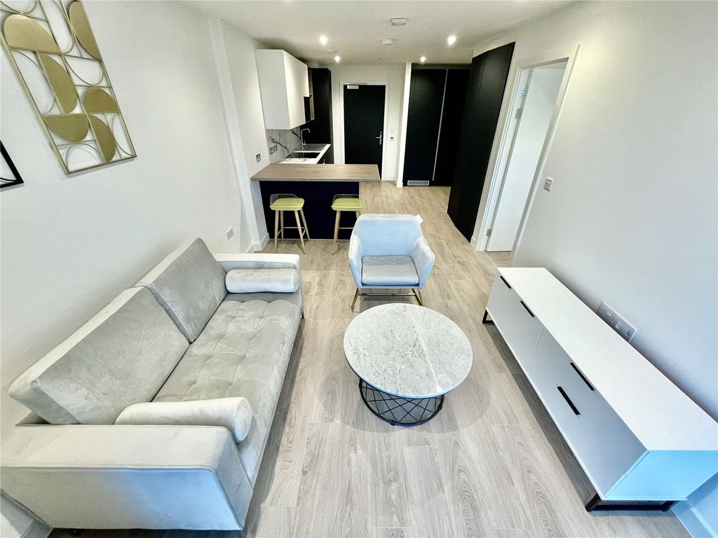 Property photo 3 of 9 Picture No. 07