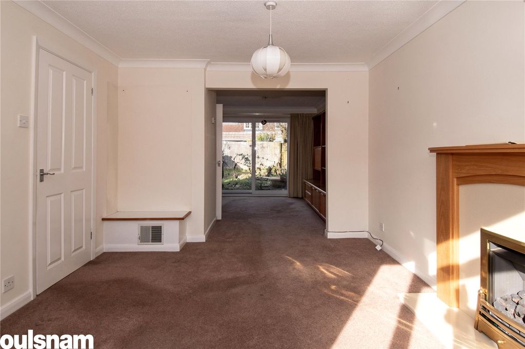 Property photo 3 of 17 Picture No. 06