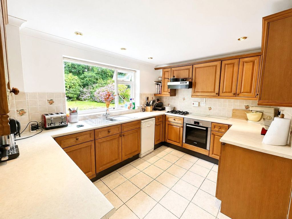 Property photo 3 of 20 Picture No. 02