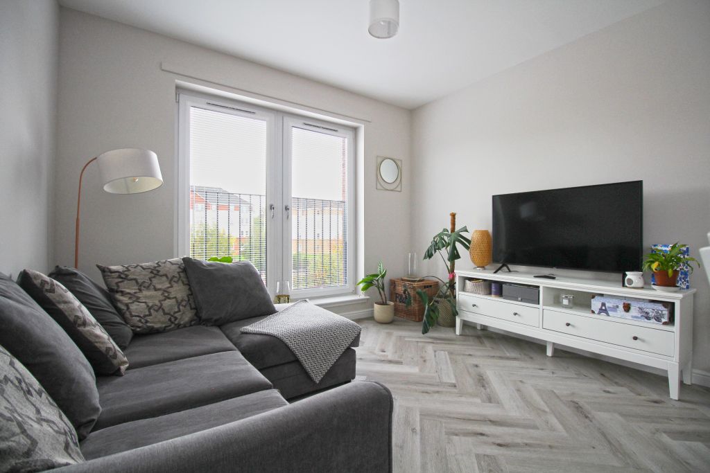 Property photo 2 of 11 Photo 2