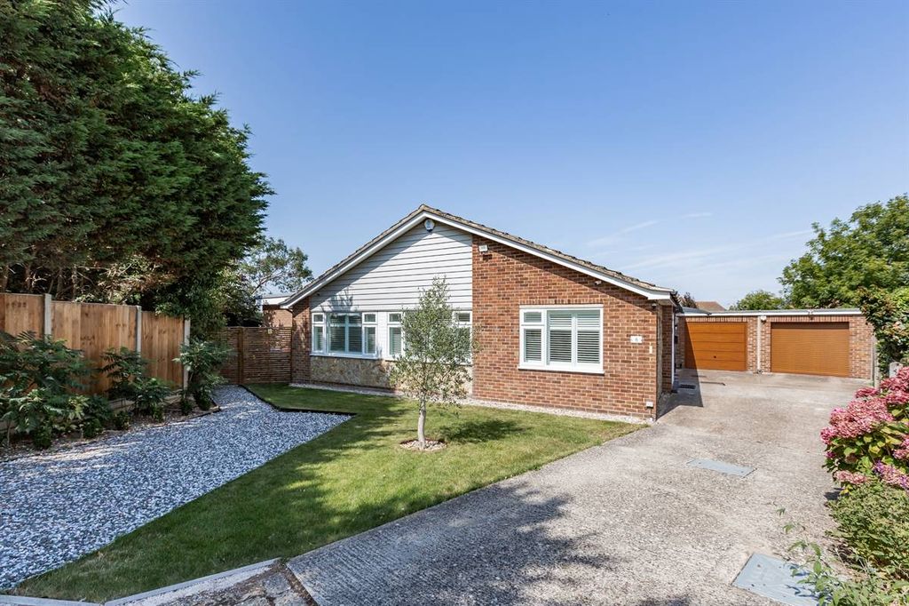 Property photo 1 of 27
