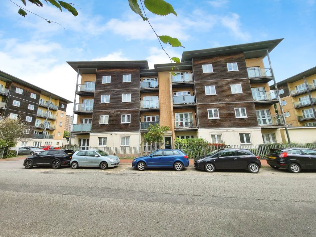Property photo 1 of 14 62F5573F-1000061715