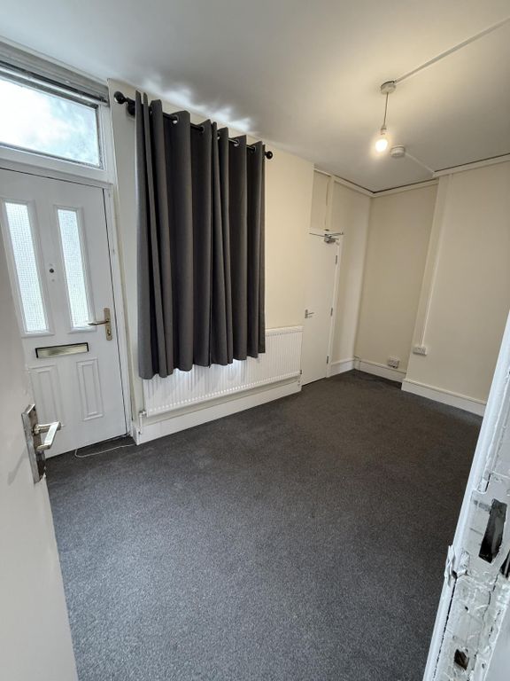 Property photo 2 of 5 Https://Cdn.Rmcloud.Online/Rmc-Temp-Live/Cameron/c4B59371468197802E4E1Fc714E5d9Ec.Jpeg