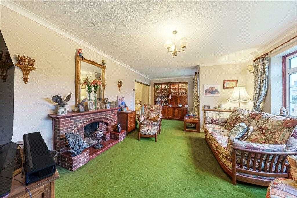 Property photo 2 of 14 Living Room